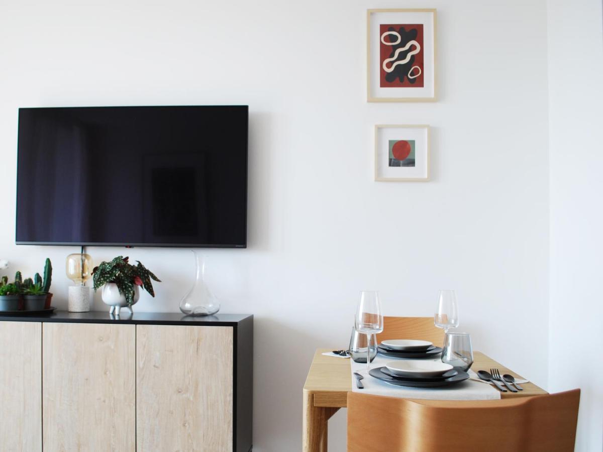 Apartament City Break 124 ワルシャワ エクステリア 写真